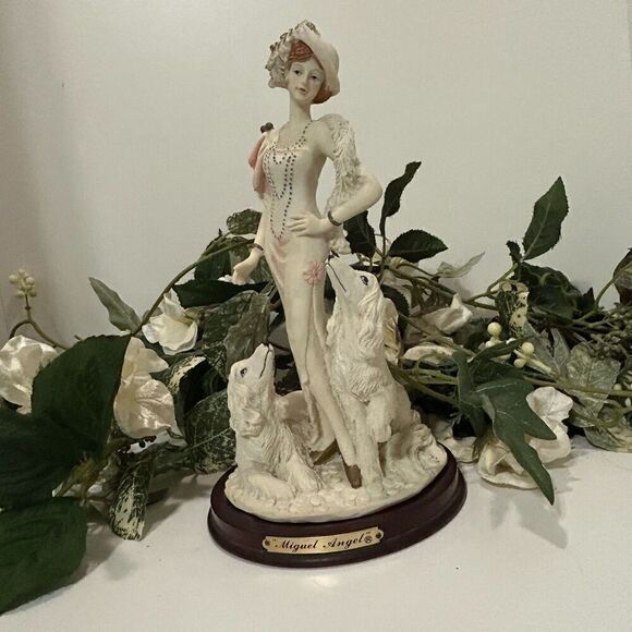Vintage Miguel Angel Lady Figurine 10" Pink & Cream Porcelain Lady With Two Dogs - Picture 8 of 11